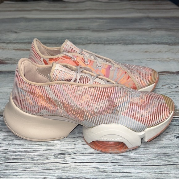 Nike  Women's Air Zoom Superrep 2 Desert Sand/Metallic Copper-Summit W Size-8 - Picture 4 of 9